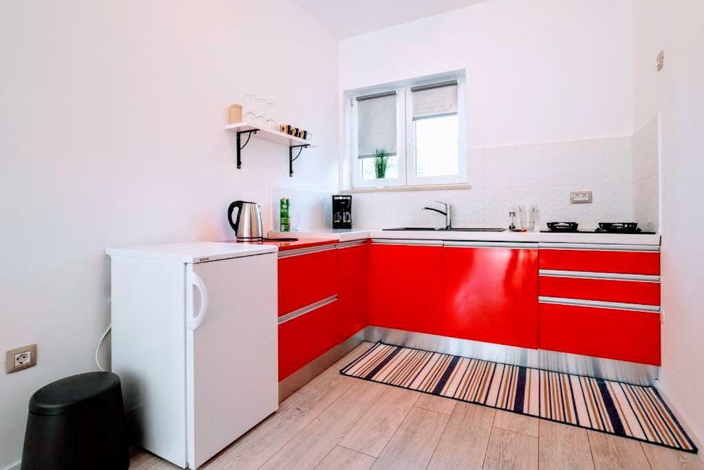 Holiday Apartments Mediterraneo Funtana Exterior photo