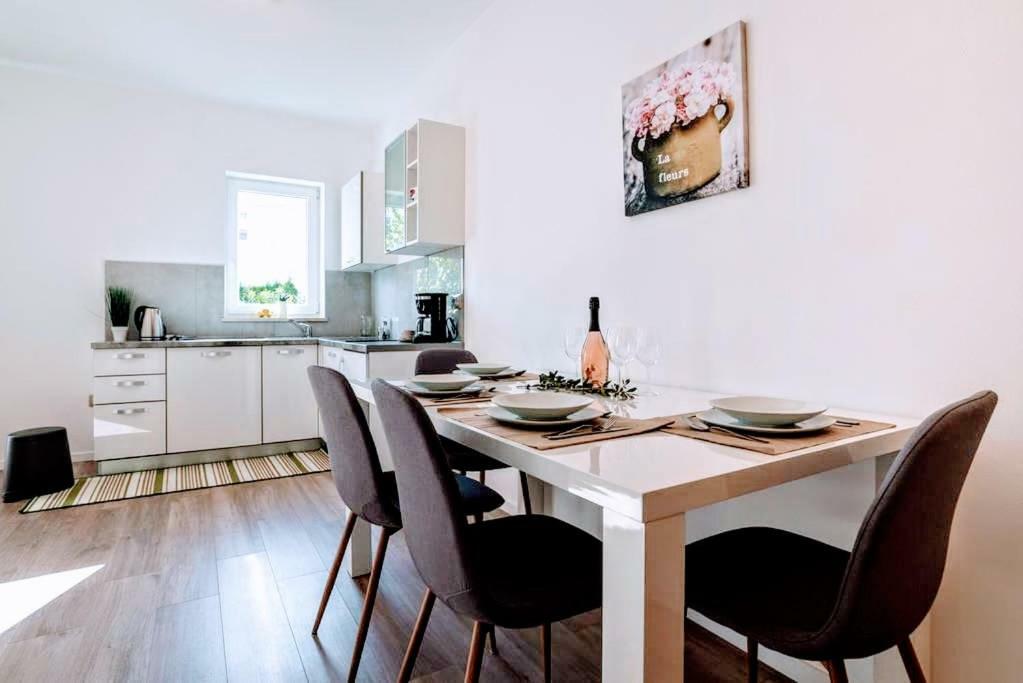 Holiday Apartments Mediterraneo Funtana Exterior photo