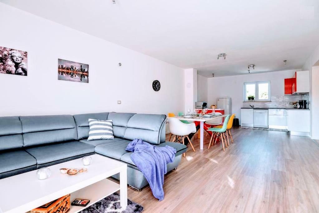 Holiday Apartments Mediterraneo Funtana Exterior photo